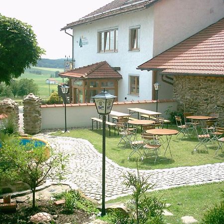 Landhotel Waldesruh Фюрт им Валд Екстериор снимка