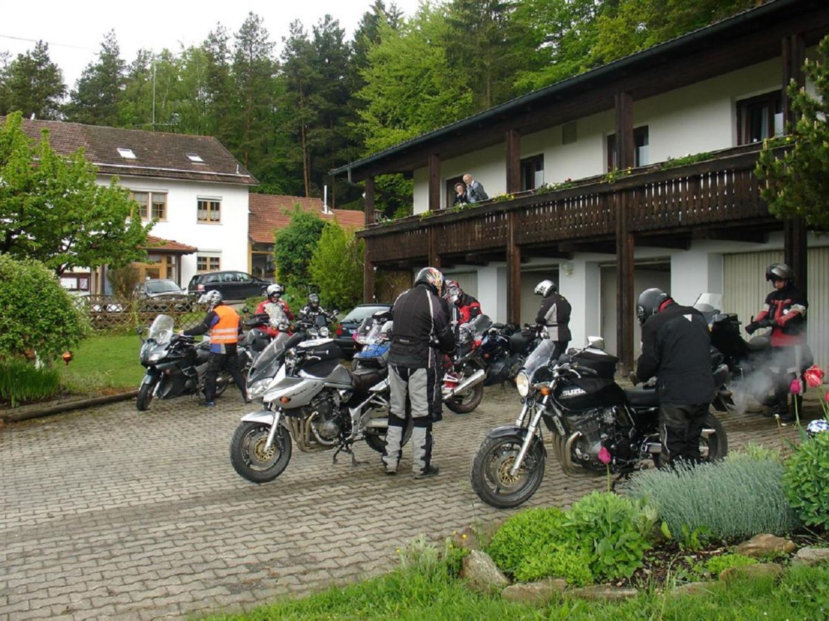 Landhotel Waldesruh Фюрт им Валд Екстериор снимка